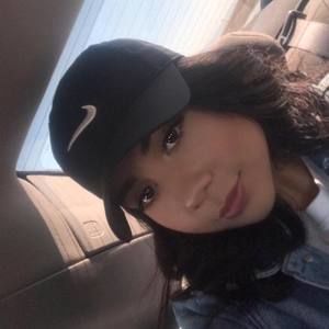 Meet your Posher, Amaya